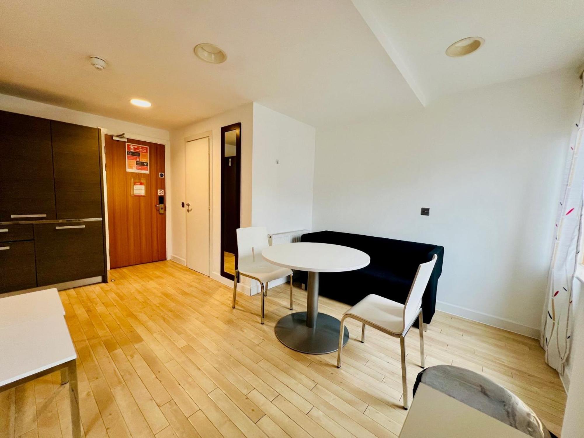 Stuhomes - Arundel House Londyn Zewnętrze zdjęcie
